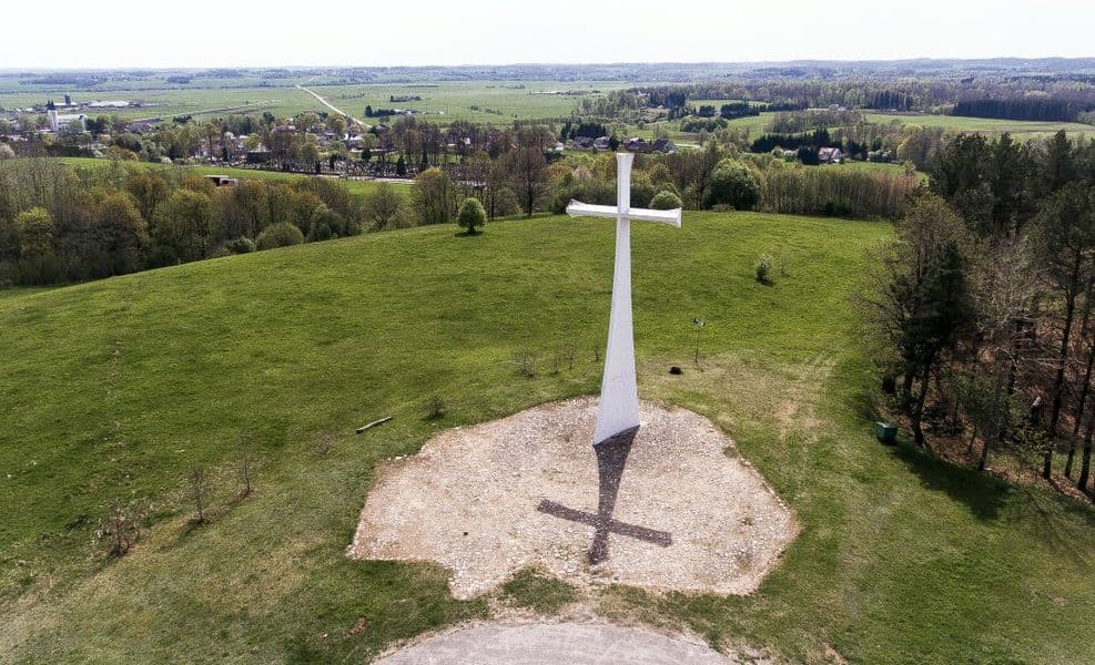 Kaltinėnų Tautos prisikėlimo kryžius